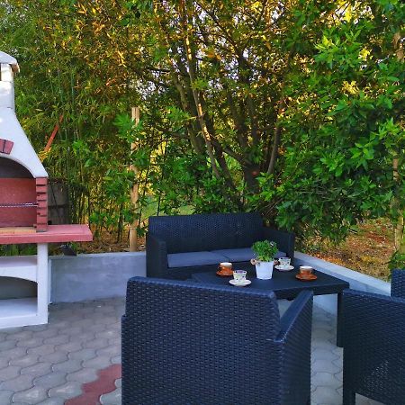 Holiday House Nela Labin  Luaran gambar